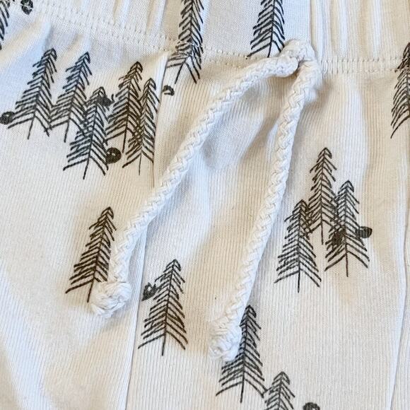 Childhoods Trees On Natural Lounge Set - Picture 10 of 15